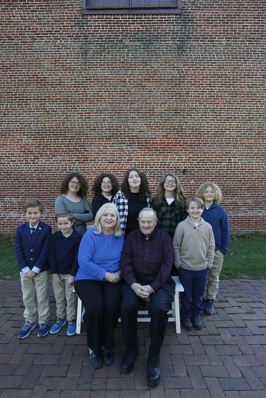 2022 Family Portraits - Hahn and Family