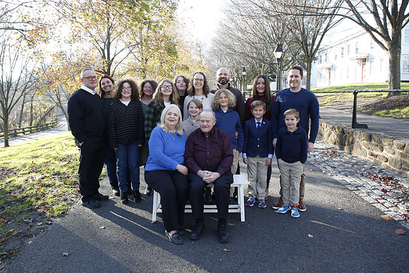 2022 Family Portraits - Hahn and Family