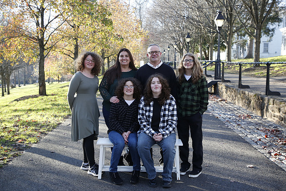 2022 Family Portraits - Hahn and Family