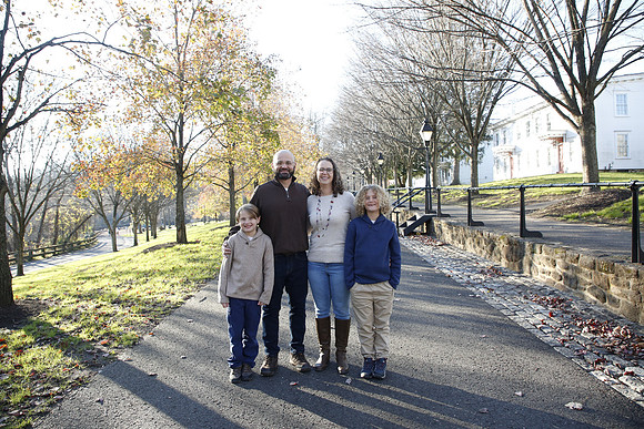 2022 Family Portraits - Hahn and Family