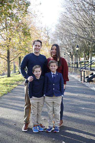 2022 Family Portraits - Hahn and Family