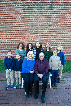 2022 Family Portraits - Hahn and Family