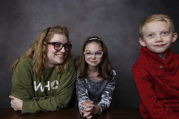 2022 Family Portraits - Adamo Holiday Mini