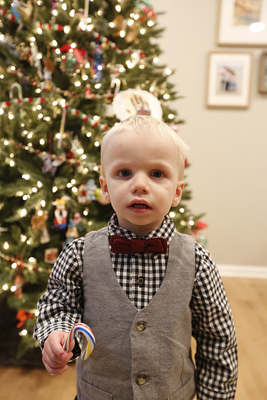 2022 Family Portraits - Adamo Holiday Mini