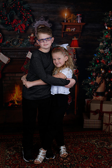 2020 Holiday Mini Session - Kylie and Daulton