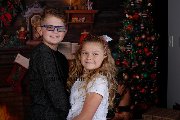 2020 Holiday Mini Session - Kylie and Daulton