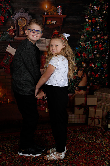 2020 Holiday Mini Session - Kylie and Daulton