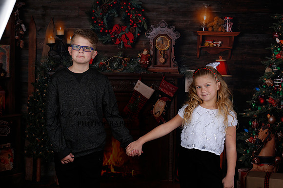 2020 Holiday Mini Session - Kylie and Daulton