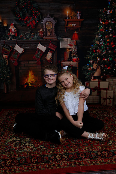 2020 Holiday Mini Session - Kylie and Daulton