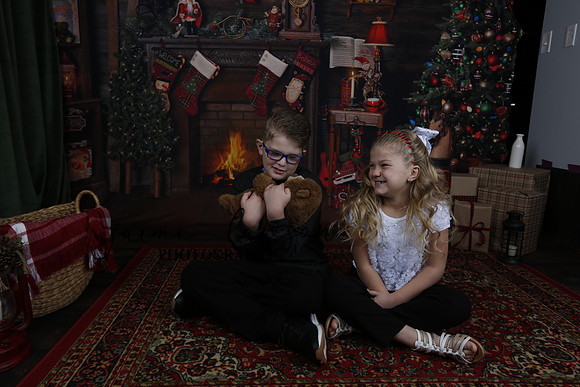 2020 Holiday Mini Session - Kylie and Daulton
