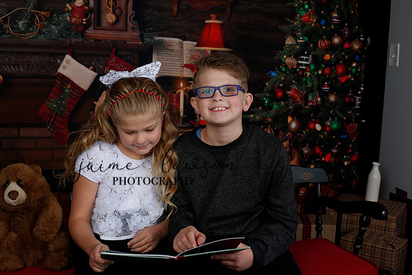2020 Holiday Mini Session - Kylie and Daulton