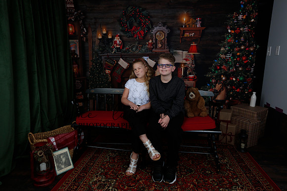 2020 Holiday Mini Session - Kylie and Daulton