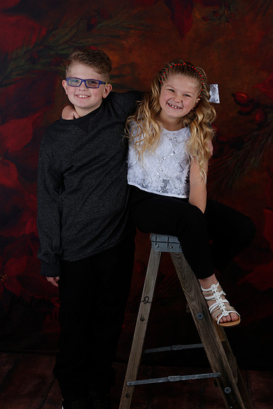2020 Holiday Mini Session - Kylie and Daulton