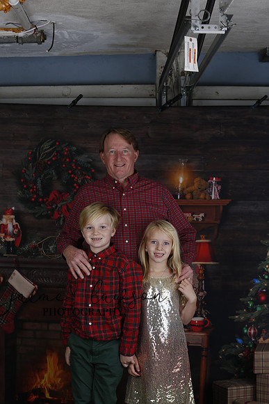 2020 Holiday Mini Session - Sharkey
