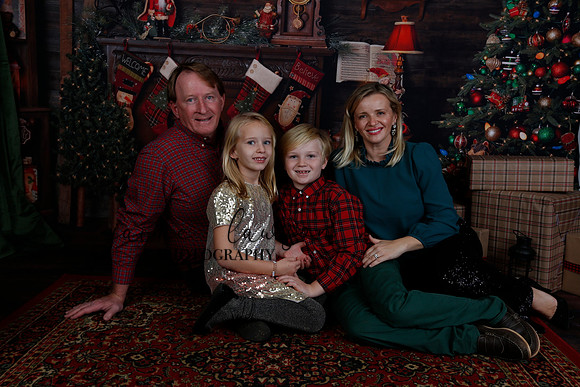 2020 Holiday Mini Session - Sharkey