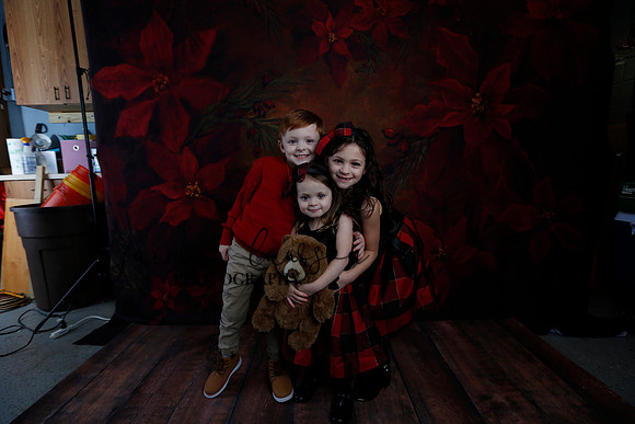2020 Holiday Mini Session - Onuska